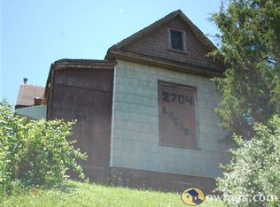 2704 Locust St, Saint Joseph, MO 64507