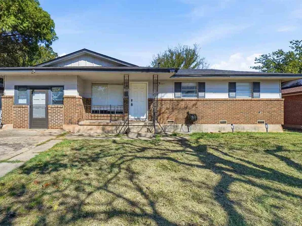 627 SW Arbuckle Ave, Lawton, OK 73501