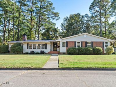 502 E Cavenaugh Street, Wallace, NC, 28466
