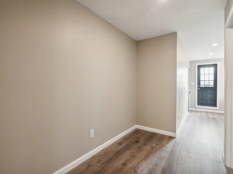 655 N 33rd St #2 — Photo 15