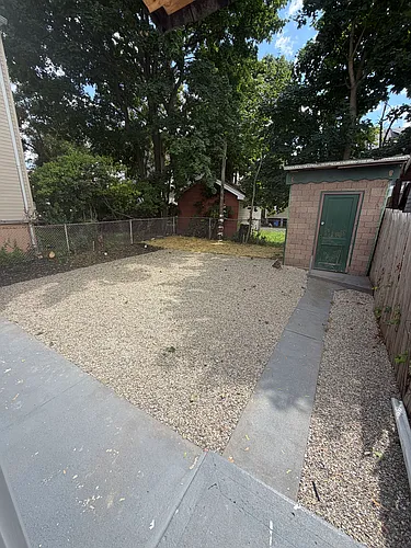 175 Laurel Ave #3 Photo 1