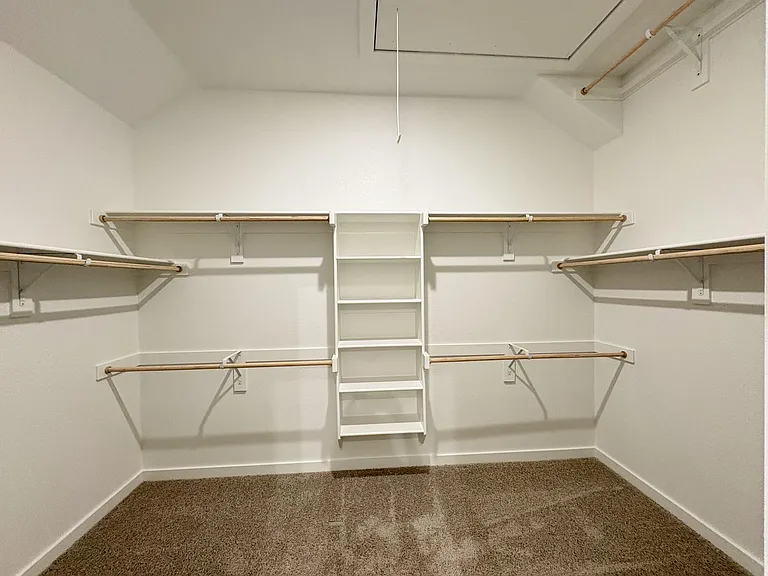 120 Greenbriar Dr — Photo 12