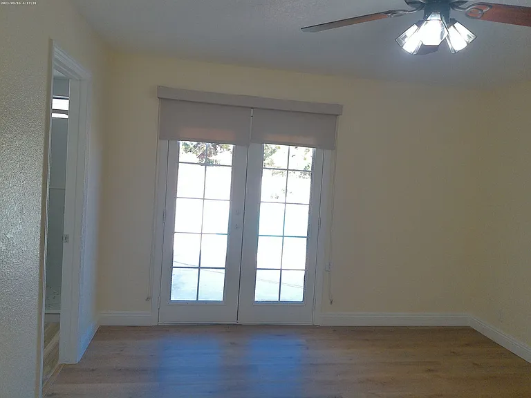 2410 Baron Dr — Photo 36