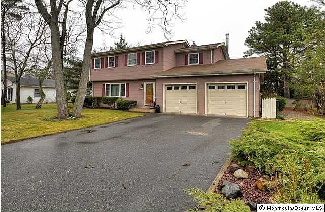 1st image of 96 Westwood Dr