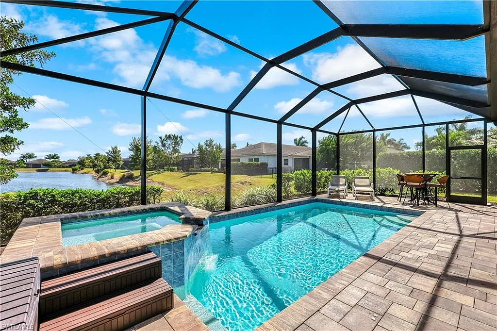4 bed, 3.5 bath, 2432 sqft, $9,000 — Photo 1