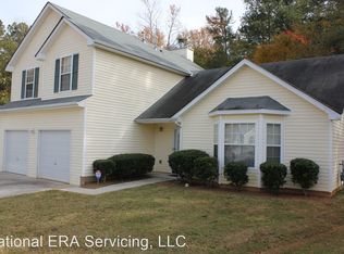 198 Goldleaf Dr, Hampton, GA 30228