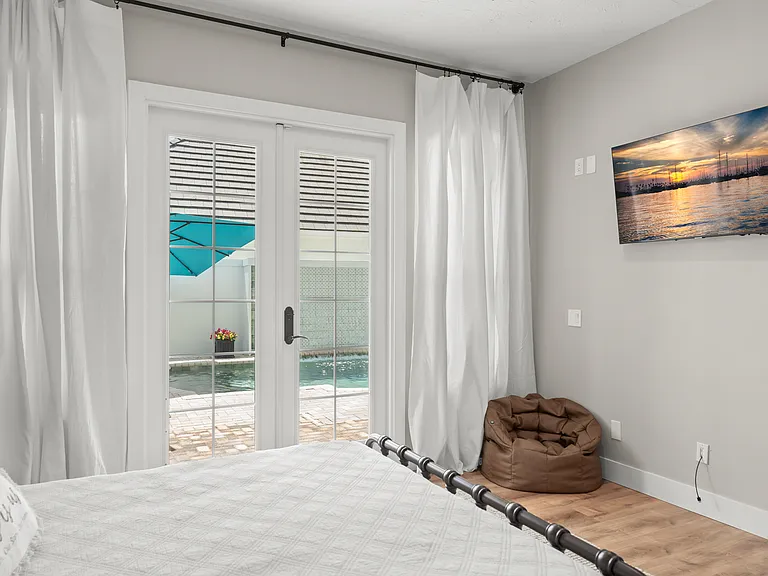 9720 Covent Garden Dr — Photo 47