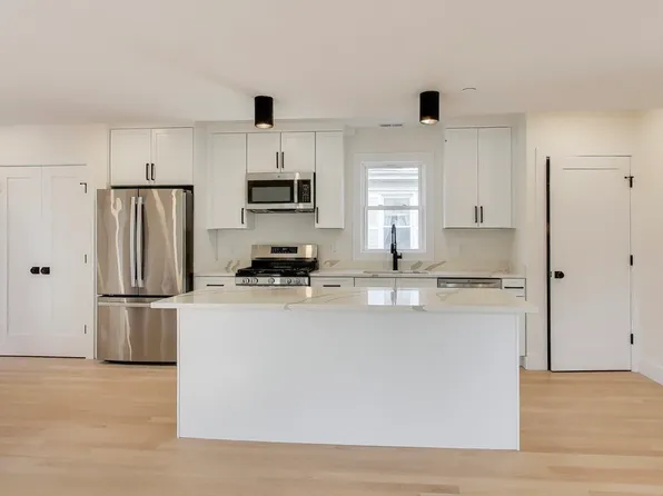 2195 Dorchester Ave #2, Dorchester Center, MA 02124