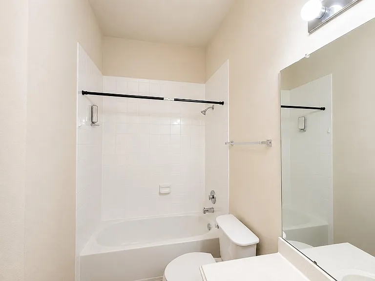 20410 Nelva Park Ct — Photo 30