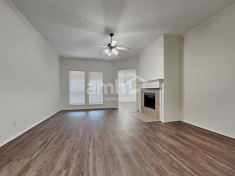 1013 White Marlin Dr — Photo 5