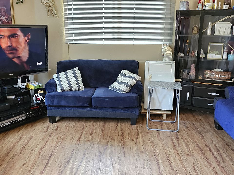 Living/family room