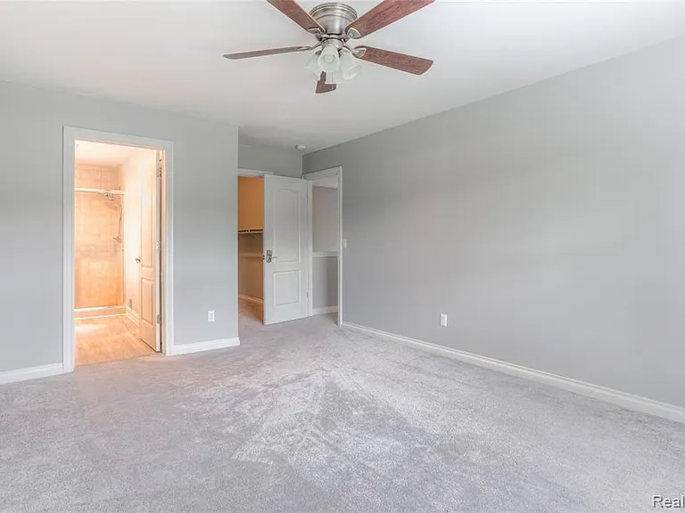 711 Cherry Stone Dr — Photo 31