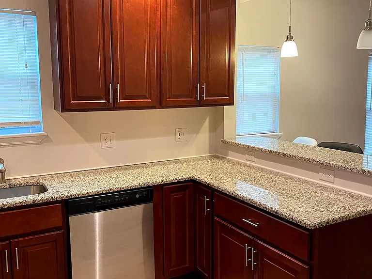 102 N Repauno Ave #5 — Photo 3