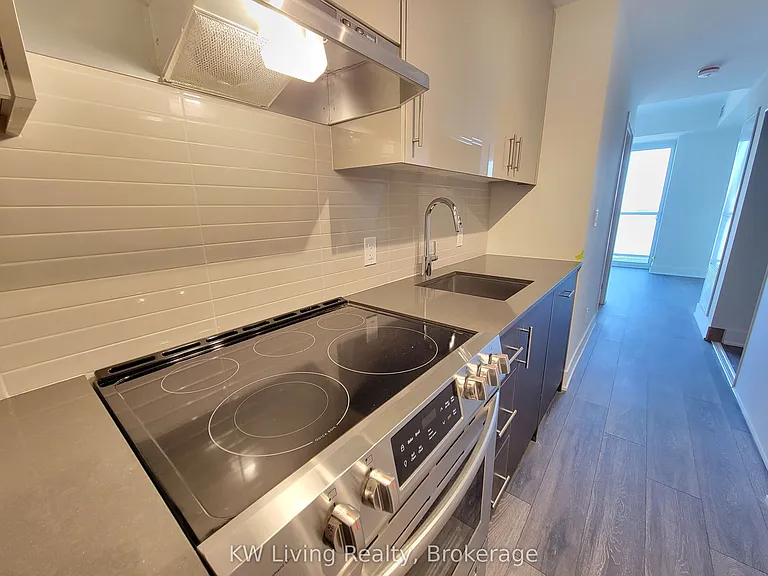 188 Fairview Mall Dr #1105 — Photo 8