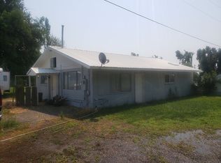 74738 Washington Ln, Irrigon, OR 97844