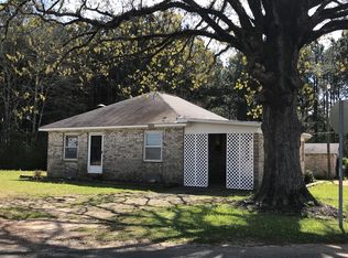 2525 SW Bogue Chitto Rd, Smithdale, MS 39664