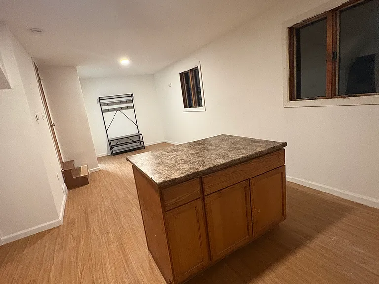 328 Reiman St #3 — Photo 6
