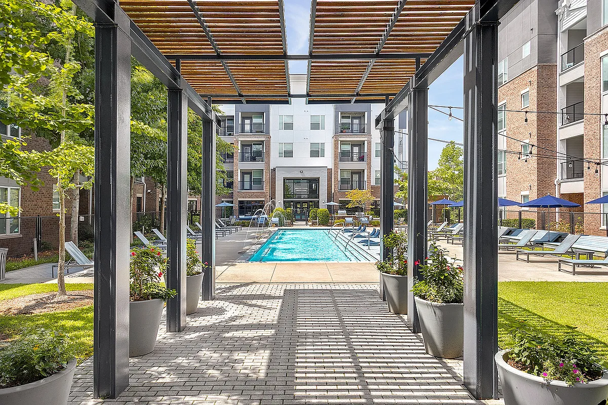 Building Photo - 1760 Apartments