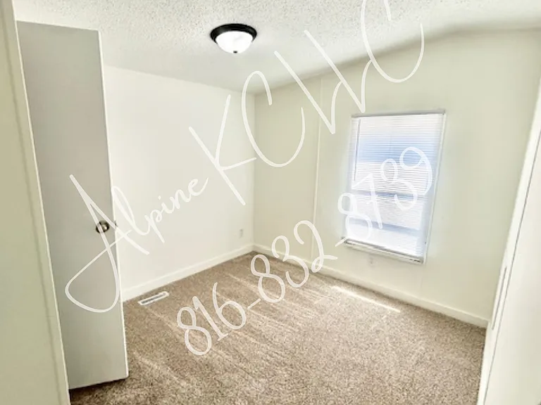 162 Countryside Ln — Photo 5