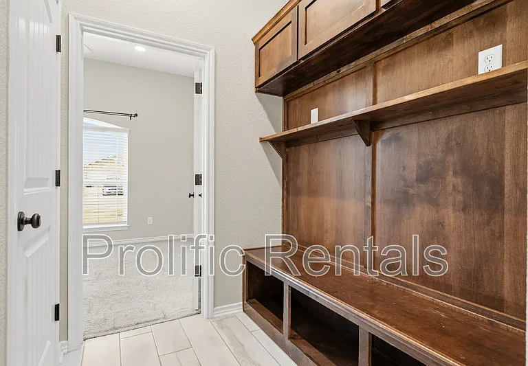6101 Cordillera Dr — Photo 20