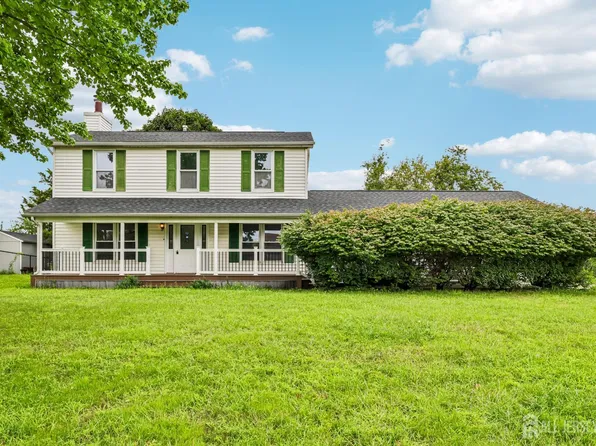 55 Jefferson Dr, Piscataway, NJ 08854