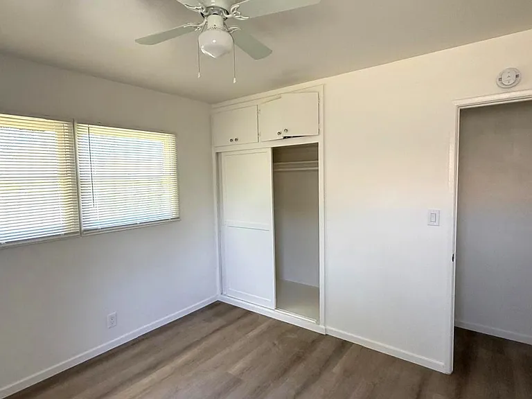 5541 Welland Ave — Photo 4