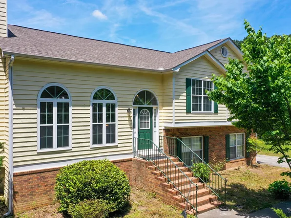 4645 Rabbit Farm Rd, Loganville, GA 30052