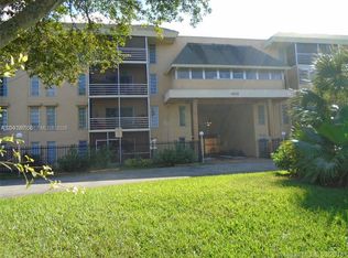 4848 NW 24th Ct APT 429, Fort Lauderdale, FL 33313