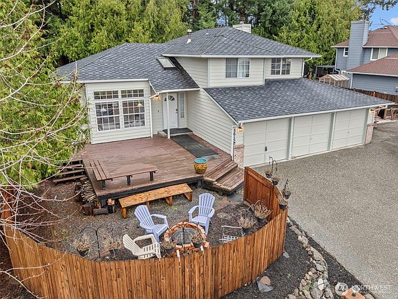 2nd image of 3615 170th Street SW