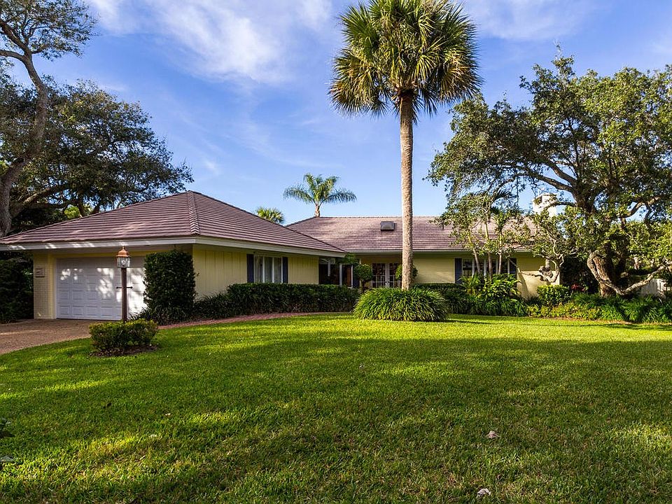 1st image of 1760 Pelican Way