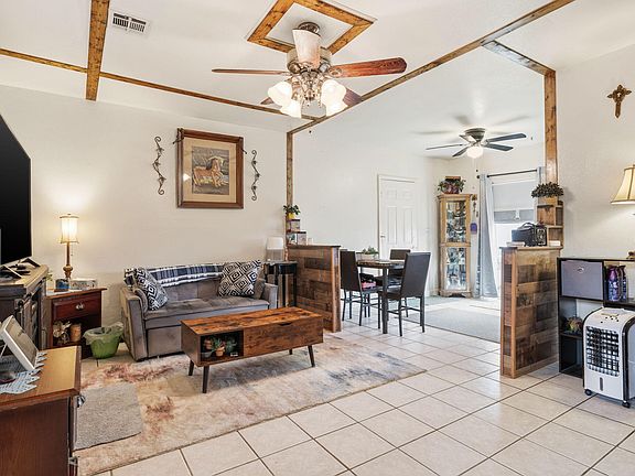 5th image of 109 Fritts Way