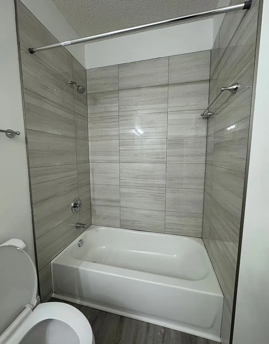 3 bed, 1751 sqft, $1,800 — Photo 1