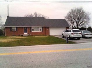 365 Mount Pleasant Rd, Hanover, PA 17331