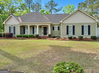 105 Honeysuckle Ct, Americus, GA