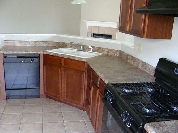 4th image of 20416 E 43rd Pl S