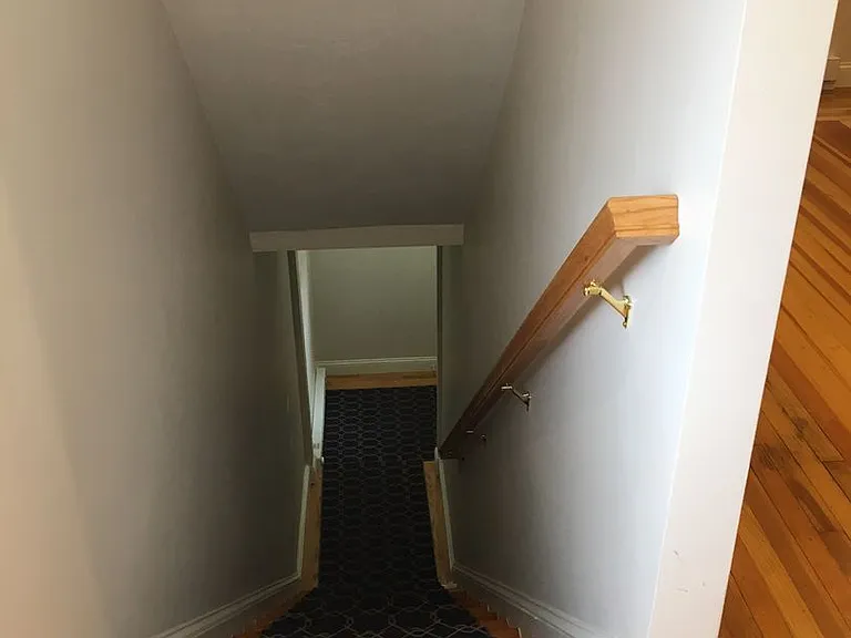 70 Courtland St — Photo 14
