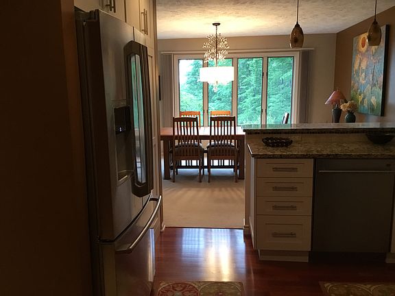 Kitchen to DIning Room