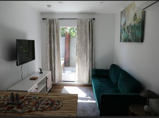 3751 Hillcrest Dr #B, Los Angeles, CA 90016