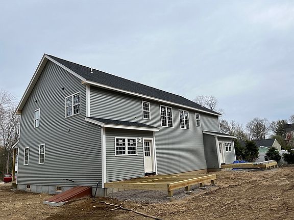 3rd image of 51 Spencer St #1