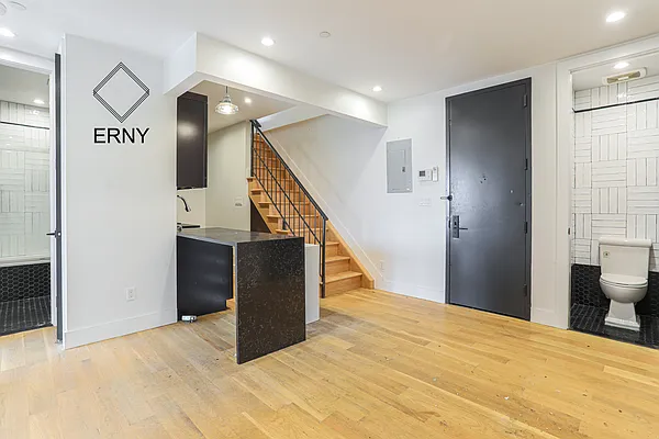 Rented by ERNY LLC | media 26