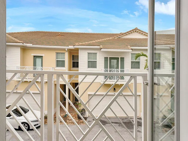 91 Palm Ln — Photo 40