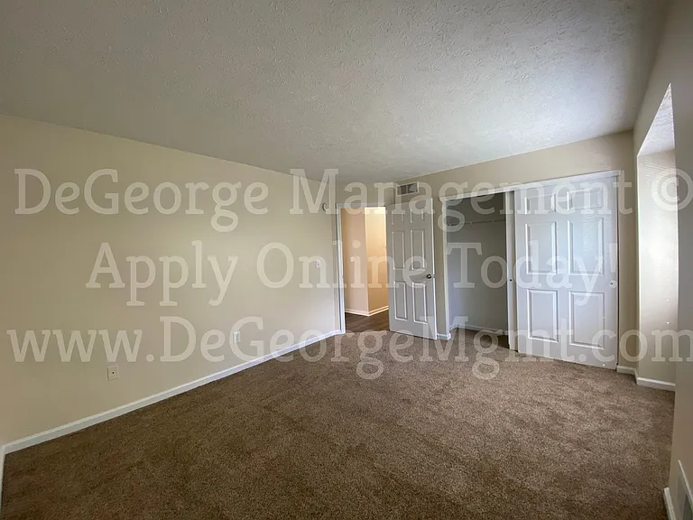 Pine Ridge Apartments — Photo 56