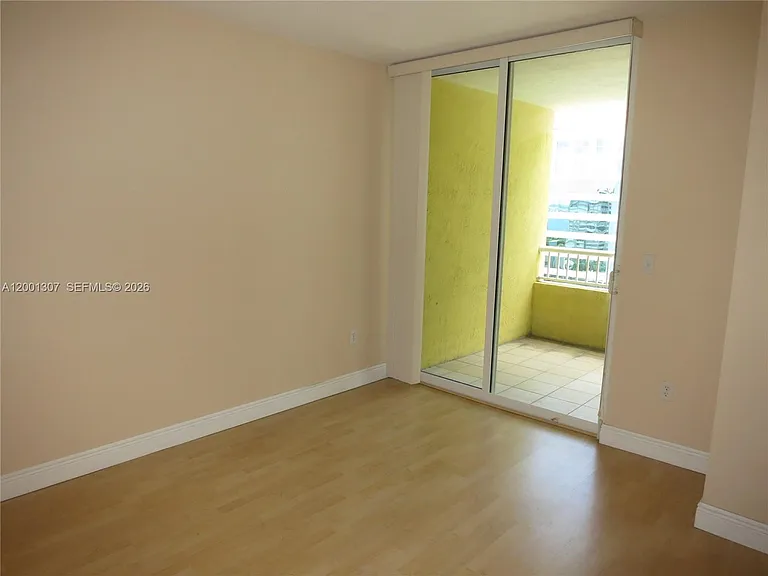 170 SE 14th St #1507 — Photo 5