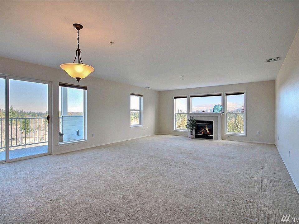1st image of 22535 SE Highland Cir APT 301