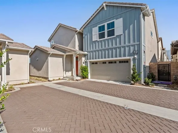 7044 Mallow Dr #4, Fontana, CA 92336