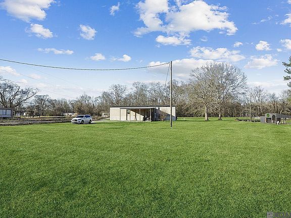 5th image of 7970 Lower Zachary Rd