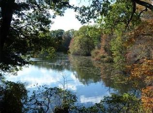 210 Hobart St, Hingham, MA 02043