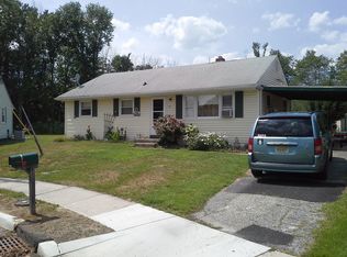 16 Donna Dr, Pedricktown, NJ 08067