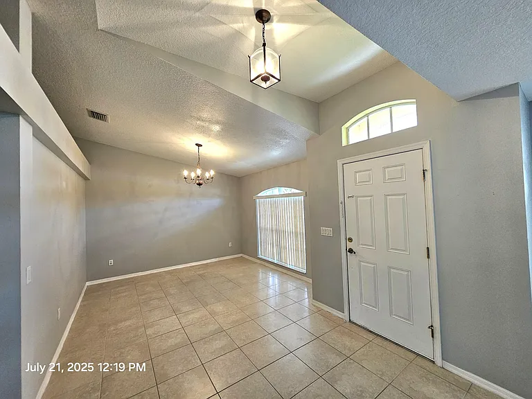 2182 SW Idaho Ln — Photo 24
