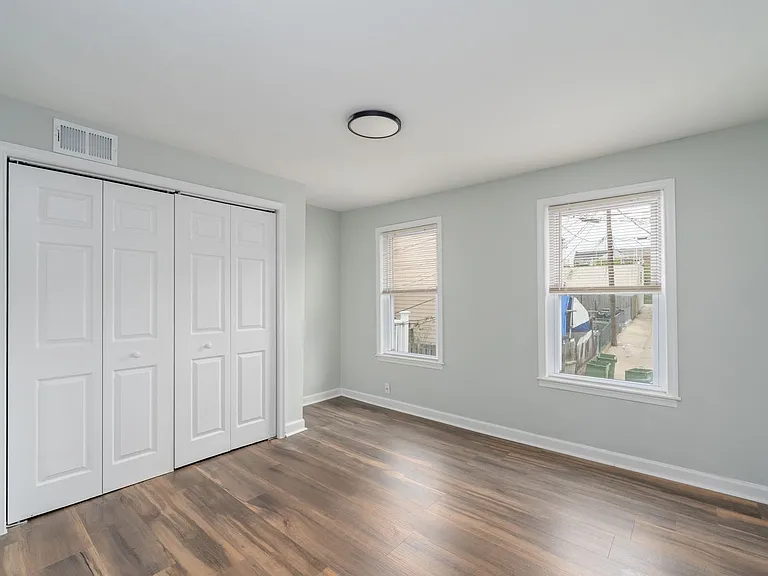 611 Oldham St — Photo 19